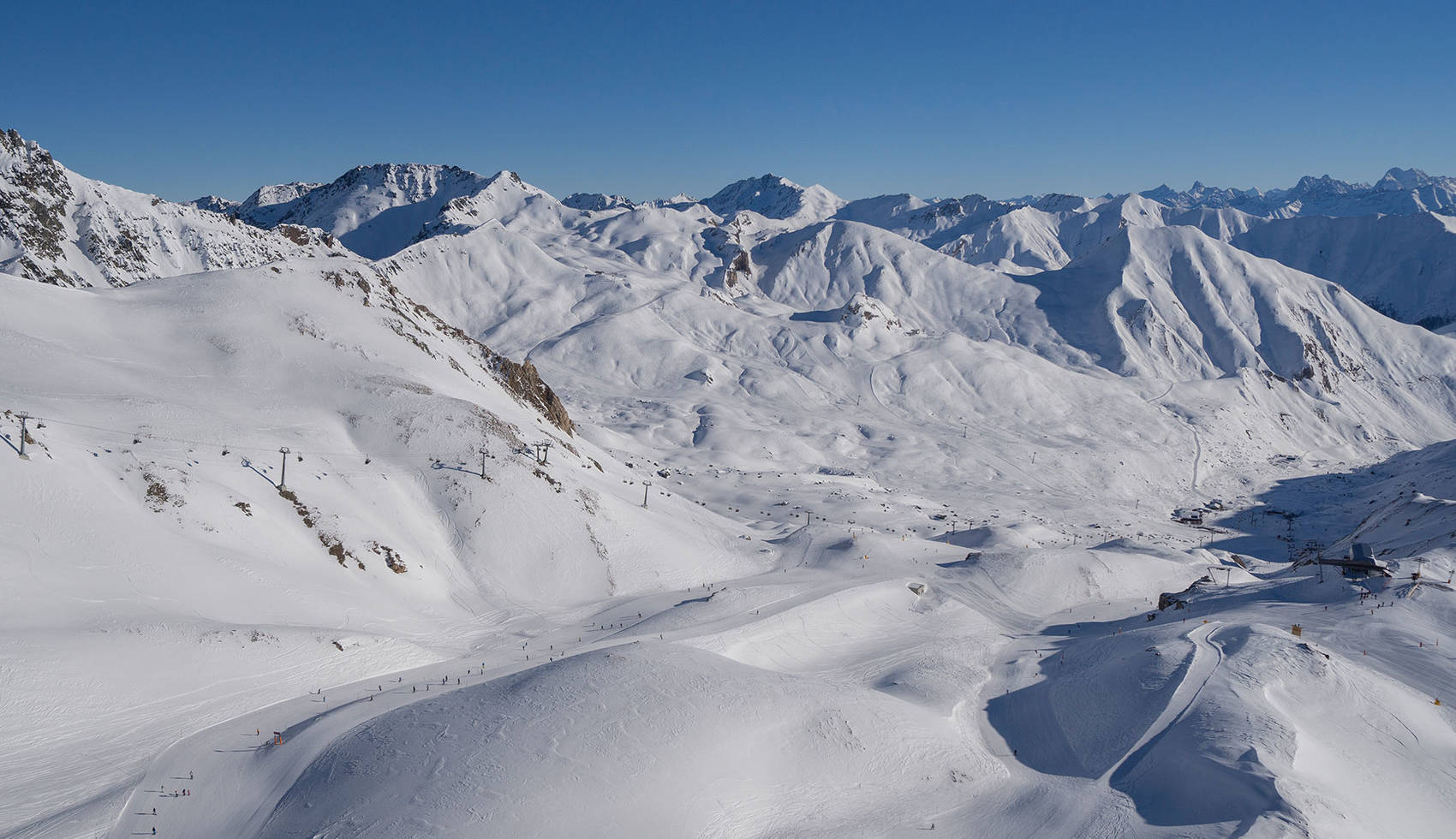 LIFESTYLE-MEKKA der Alpen Relax. If you can . . . Skigebiet Ischgl Samnaun