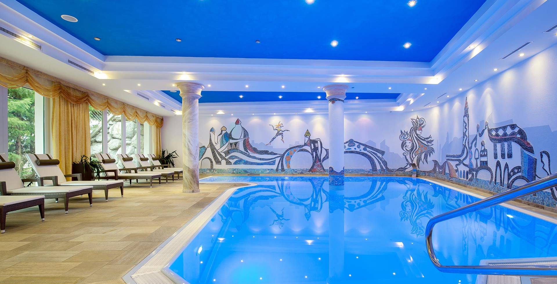 indoor pool  Hotel Brigitte
